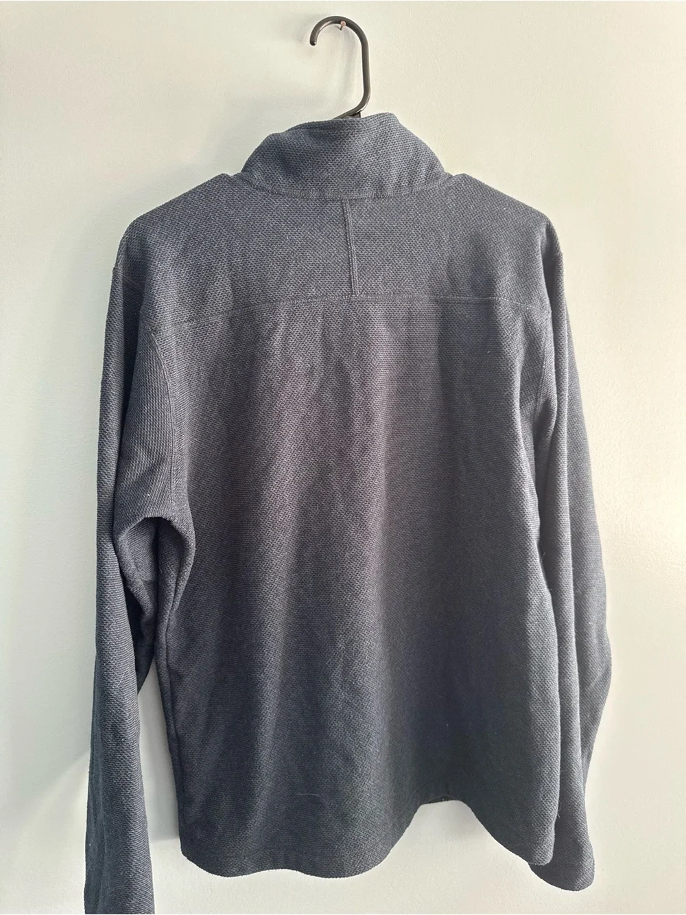 The North Face Men’s Quarter-Zip Sweater in Charcoal Gray